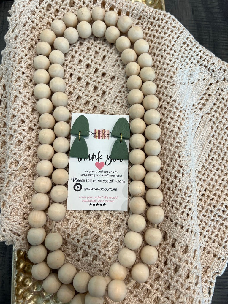 MAGNOLIA DANGLE
