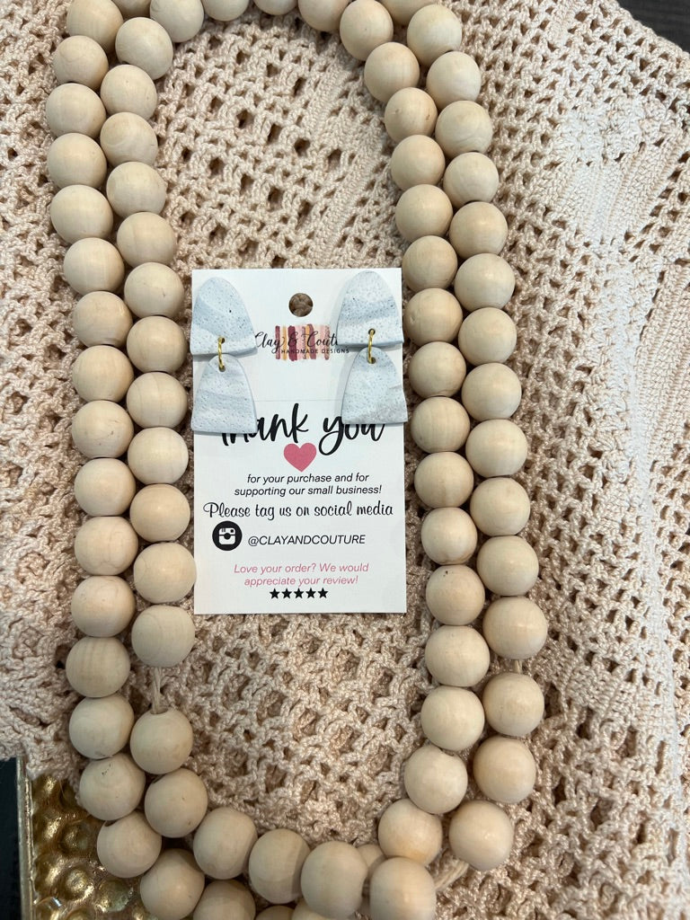 MAGNOLIA DANGLE