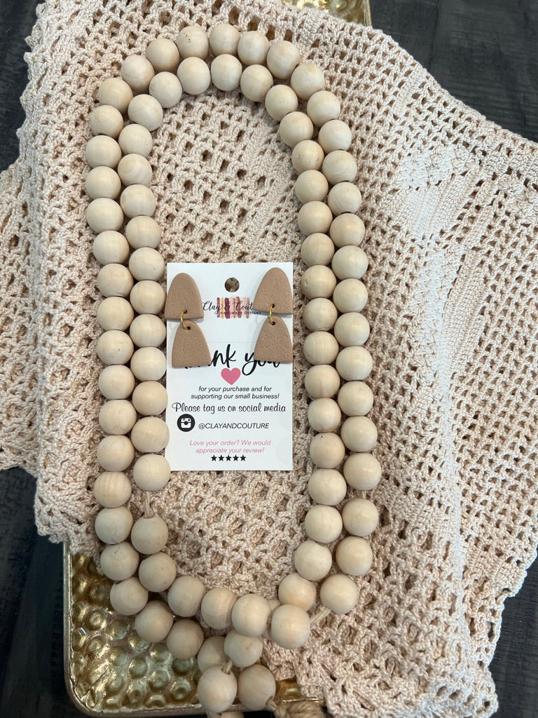 MAGNOLIA DANGLE