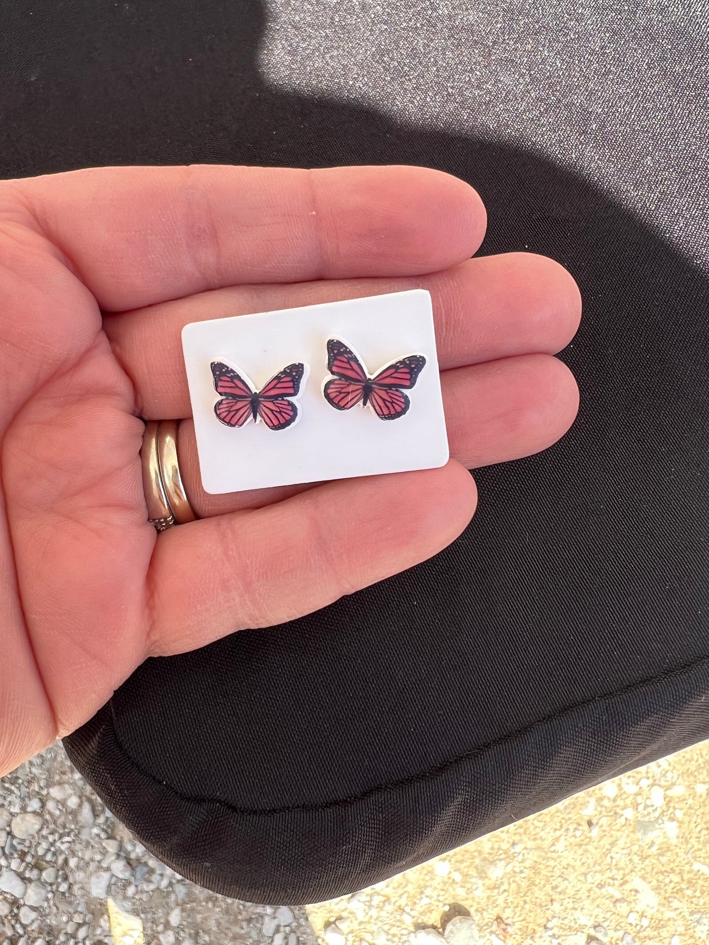 BRANDI BUTTERFLY STUD
